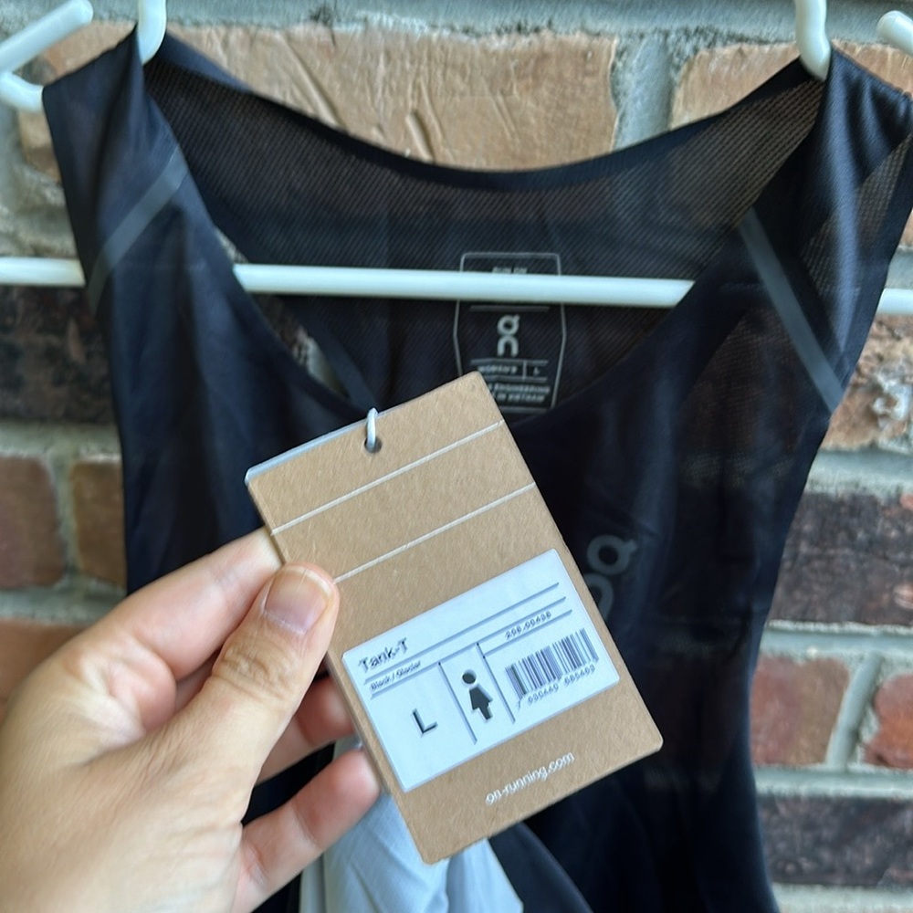 On Running Black Tank Top